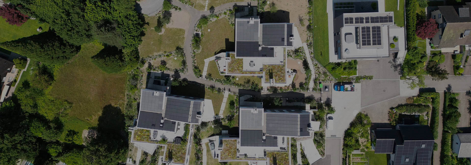 Gesamtheitliche Energielösung für Mehrfamilienhäuser «Im Schatz» Slider Image